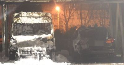 Zatrzymano podejrzanych o podpalenie trzech aut w Biłgoraju